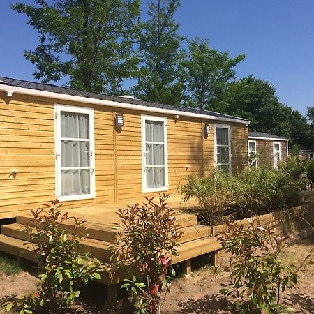 Le Village Du Lac Caravan Park Брюж Экстерьер фото