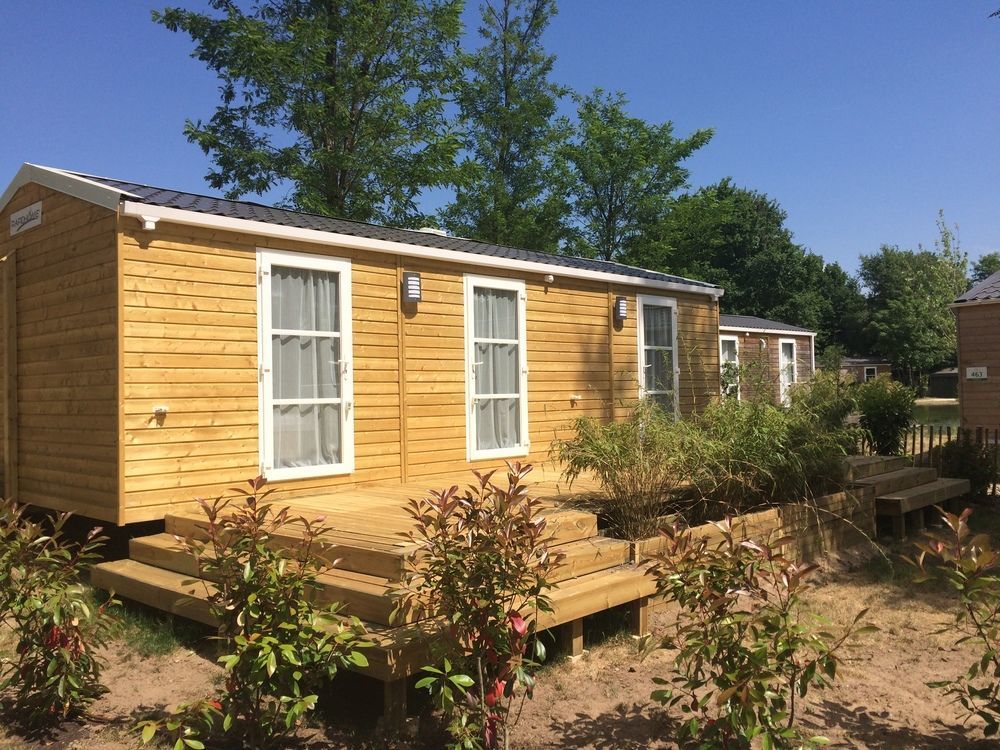 Le Village Du Lac Caravan Park Брюж Экстерьер фото